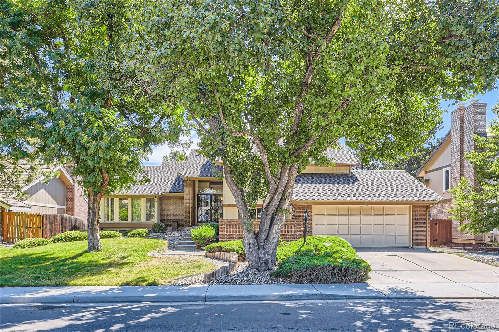 CMA Image for 5577 E Links Circle,Centennial, Colorado