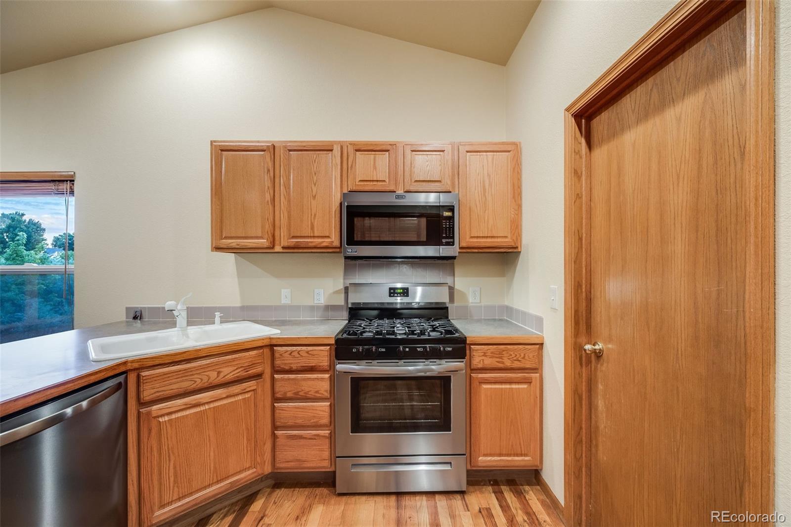 MLS Image #10 for 650  bayberry circle,fort collins, Colorado