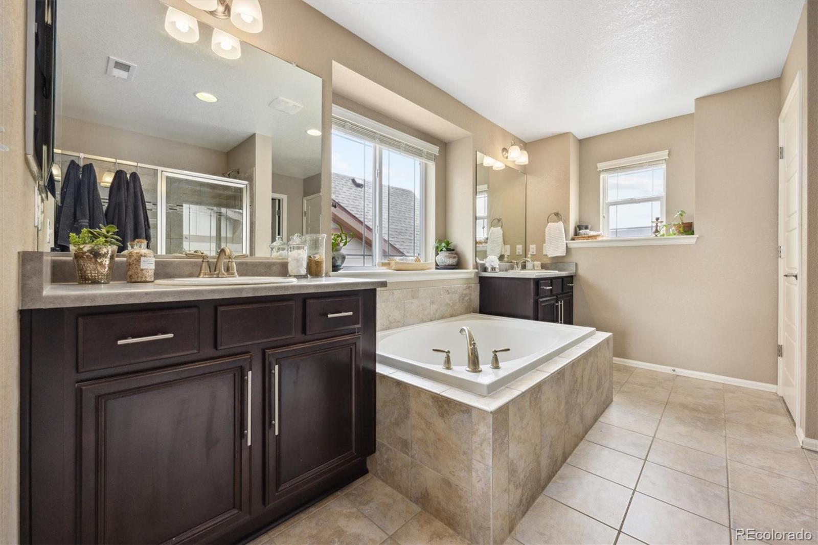 MLS Image #23 for 22461 e union circle,aurora, Colorado