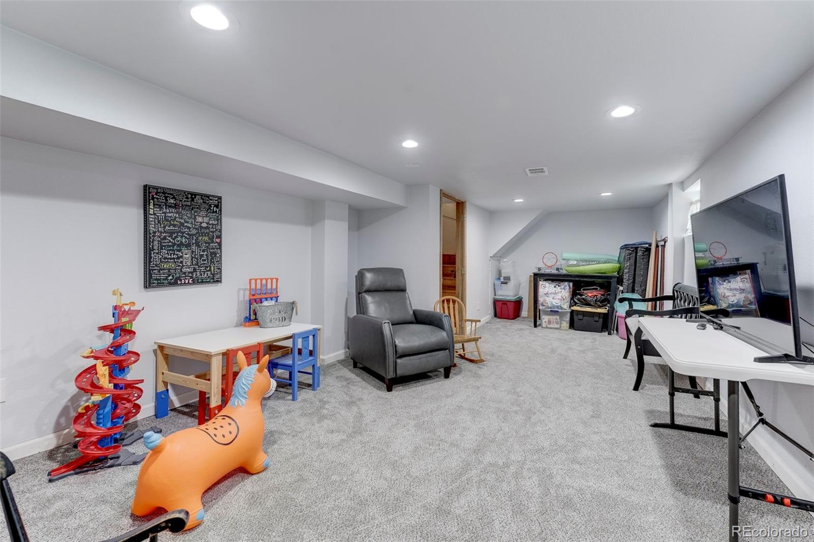 MLS Image #22 for 3109 w 37th avenue,denver, Colorado