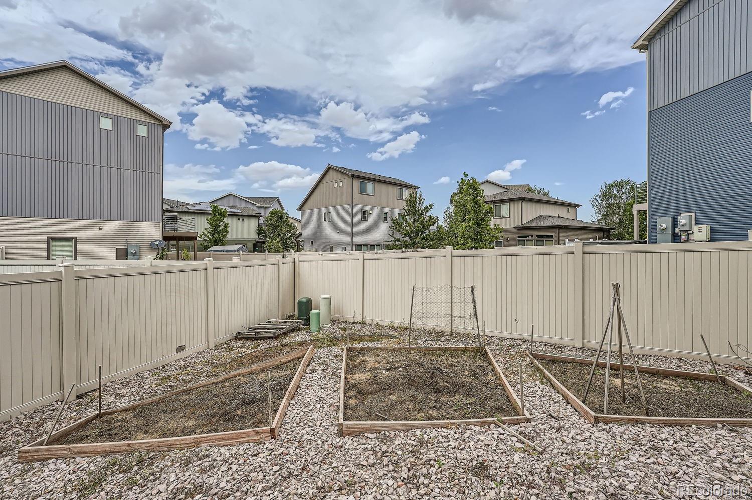 MLS Image #19 for 20057 e 48th drive,denver, Colorado