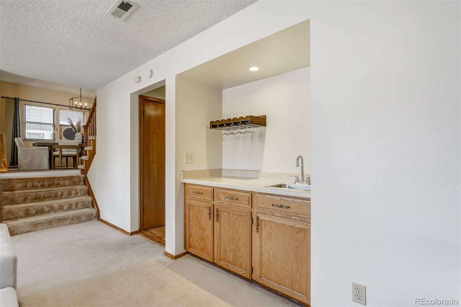 MLS Image #11 for 7048 s flower court,littleton, Colorado