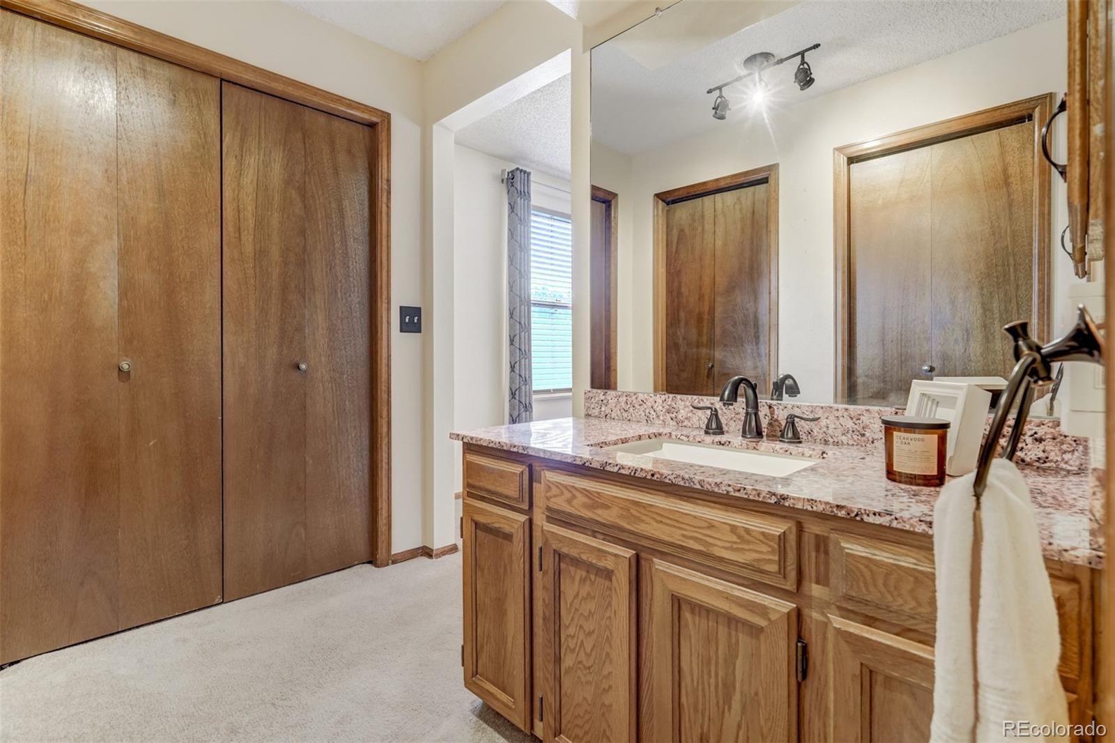 MLS Image #18 for 7048 s flower court,littleton, Colorado