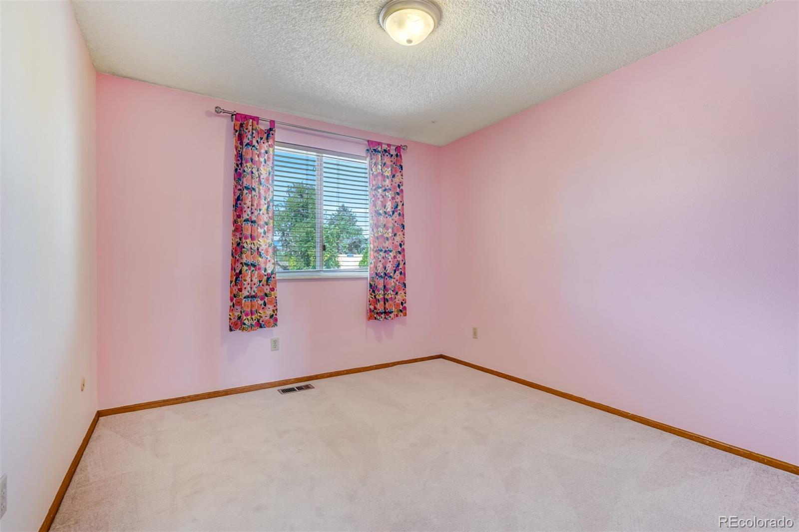 MLS Image #21 for 7048 s flower court,littleton, Colorado