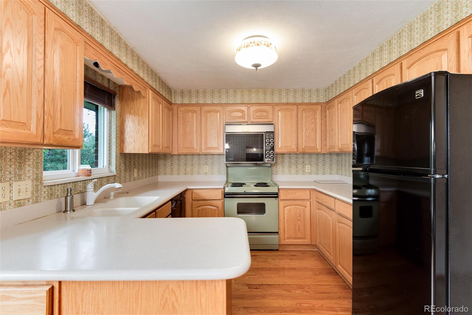 MLS Image #14 for 3673 e nichols avenue,centennial, Colorado