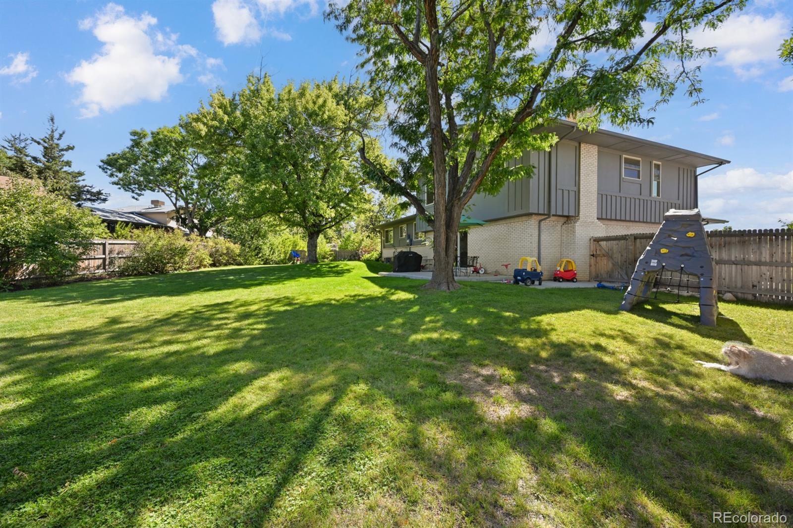 MLS Image #30 for 8083 e oberlin place,denver, Colorado