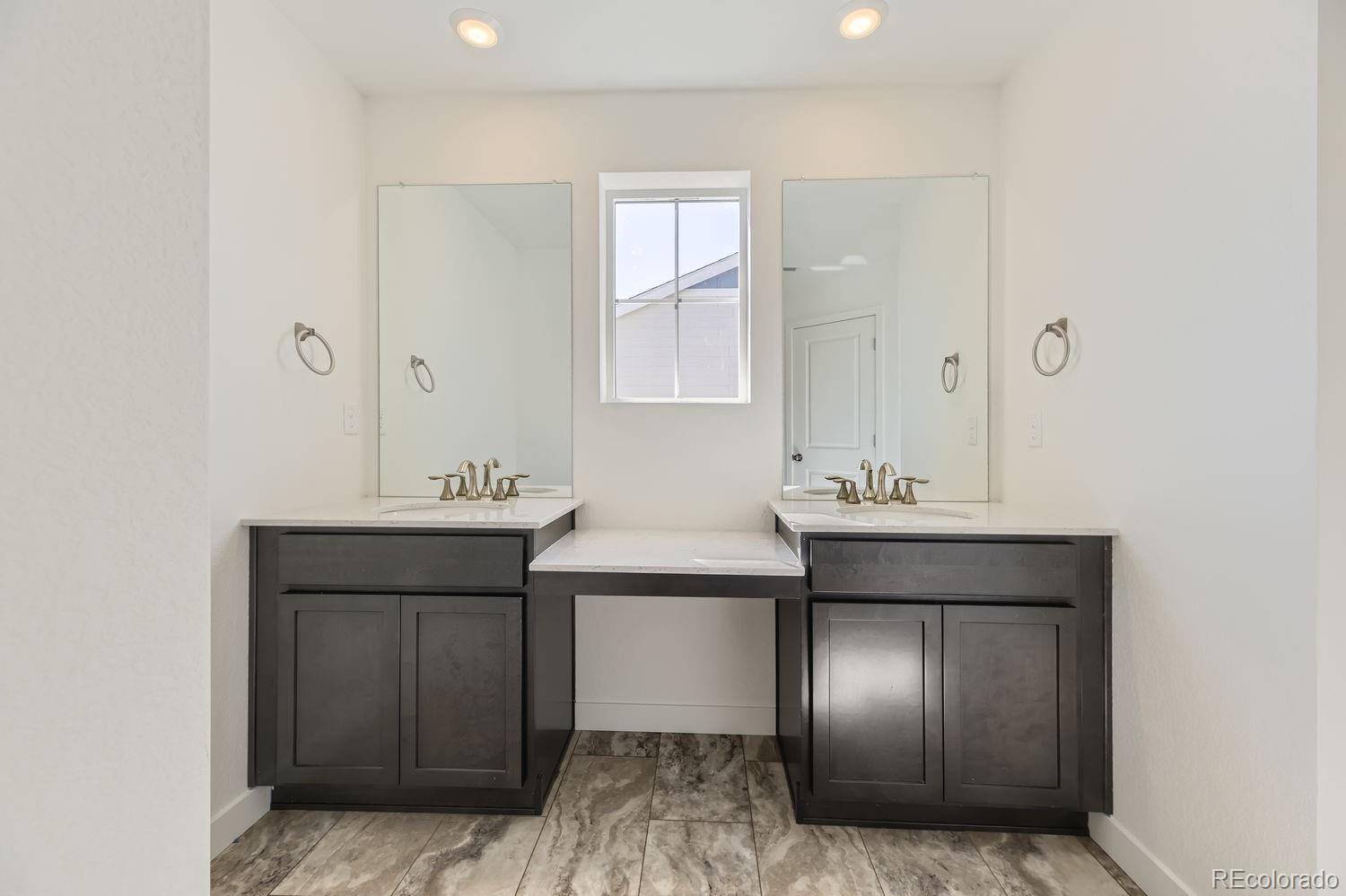 MLS Image #7 for 39669  yorktown terrace,elizabeth, Colorado