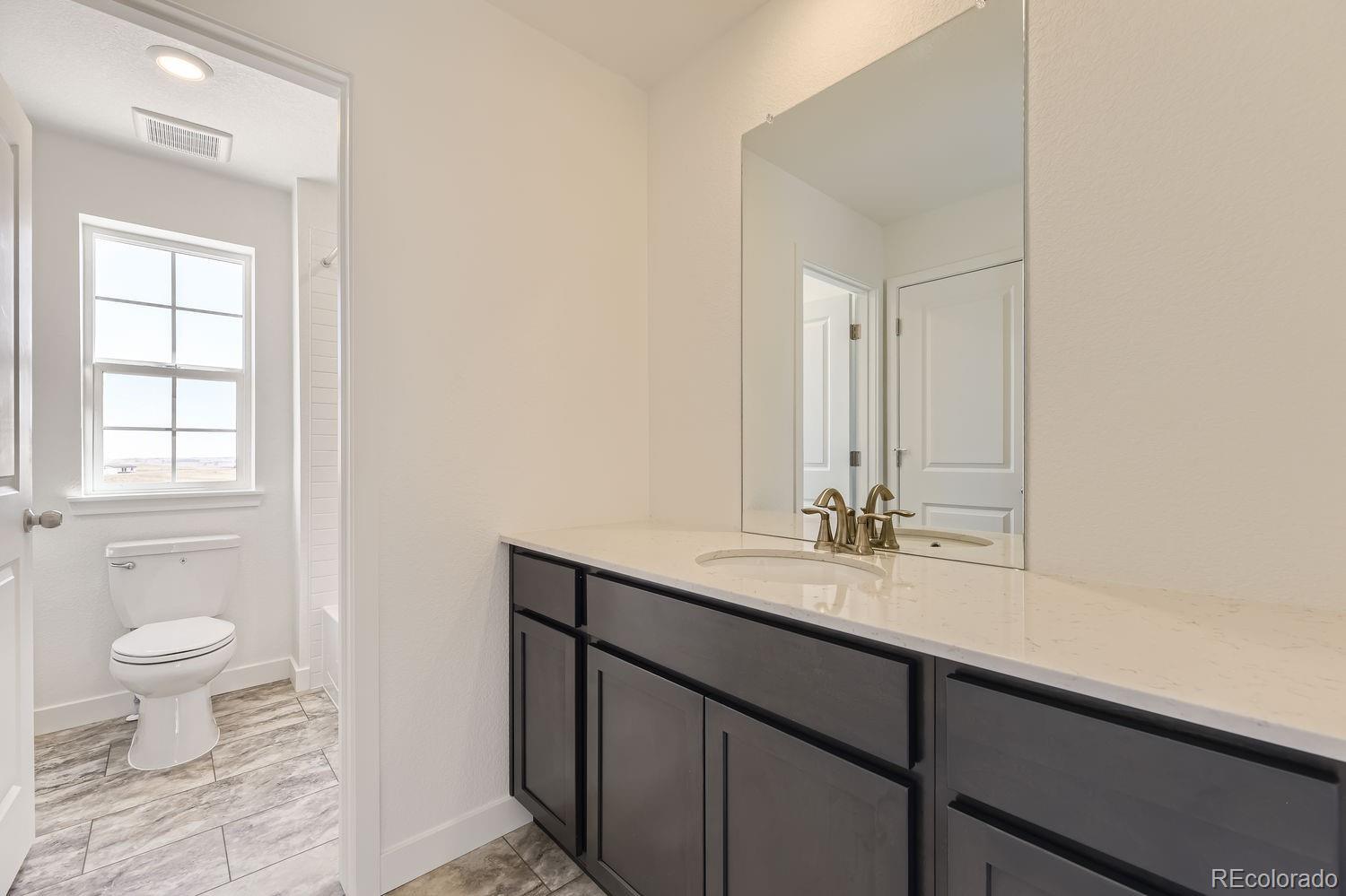 MLS Image #9 for 39669  yorktown terrace,elizabeth, Colorado