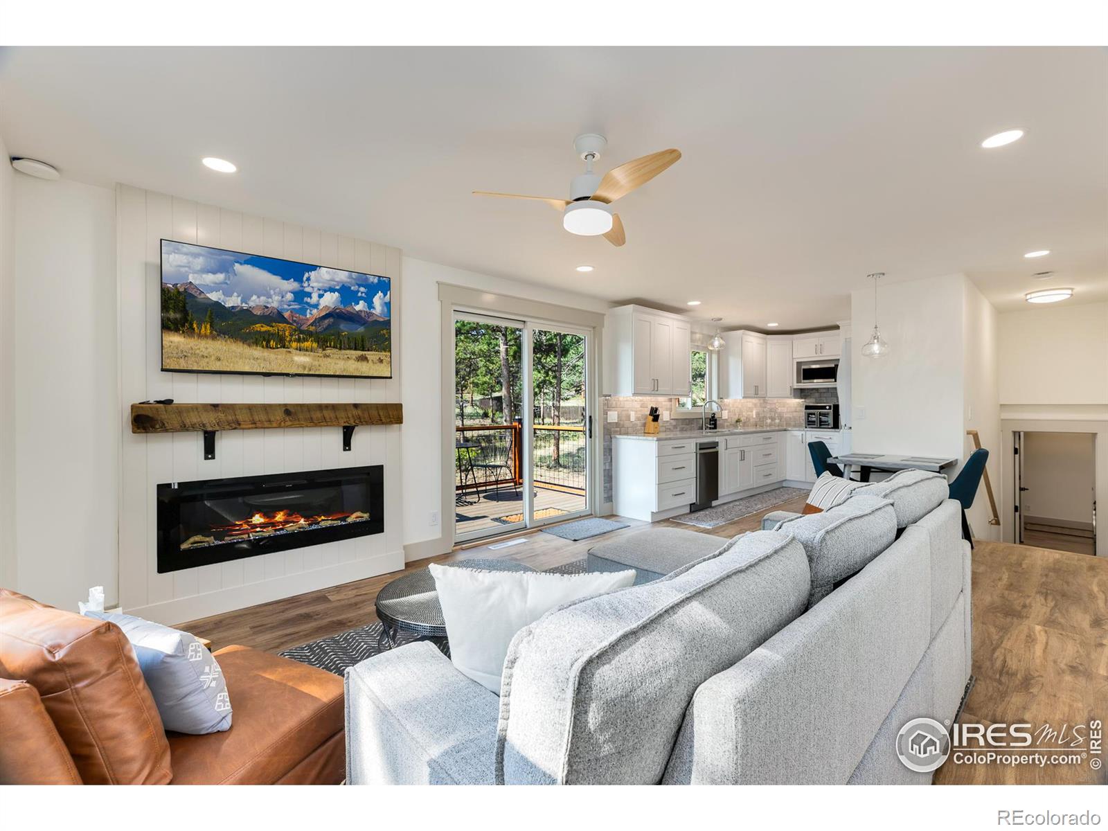 MLS Image #28 for 909  village green lane,estes park, Colorado