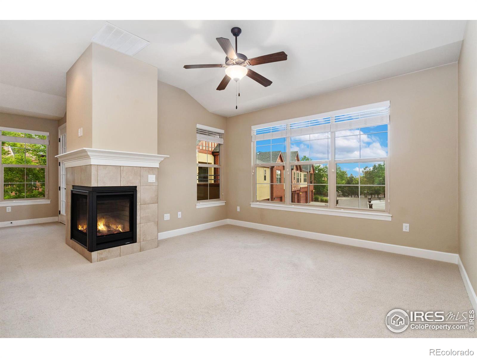 MLS Image #11 for 1379  charles drive,longmont, Colorado