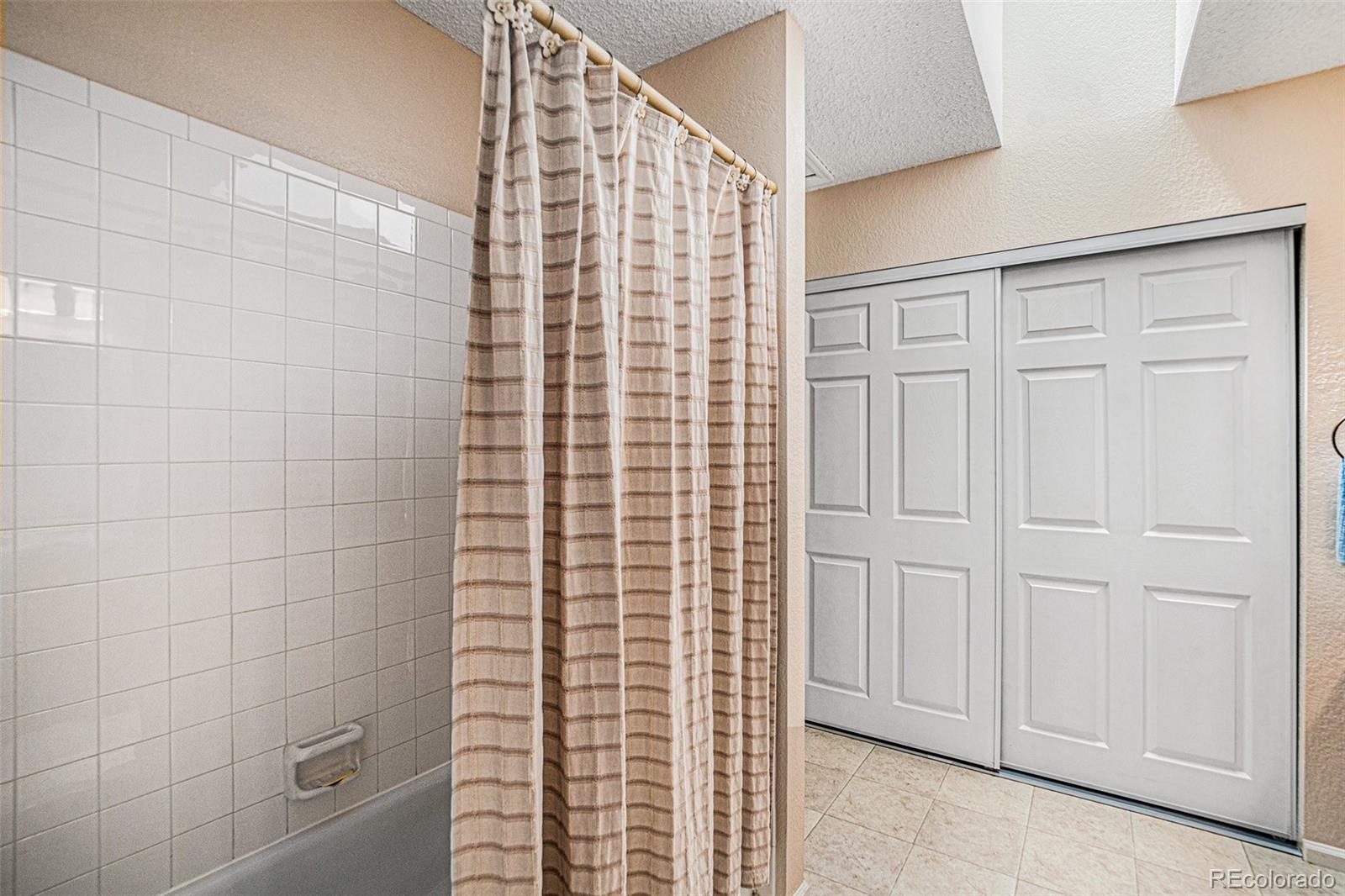 MLS Image #23 for 8314 s everett way b,littleton, Colorado