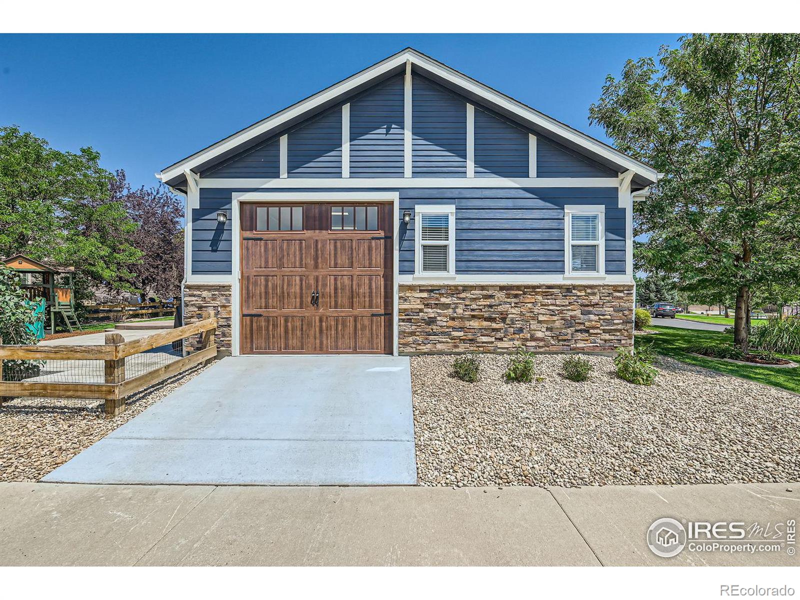 MLS Image #3 for 3607  schuman place,mead, Colorado