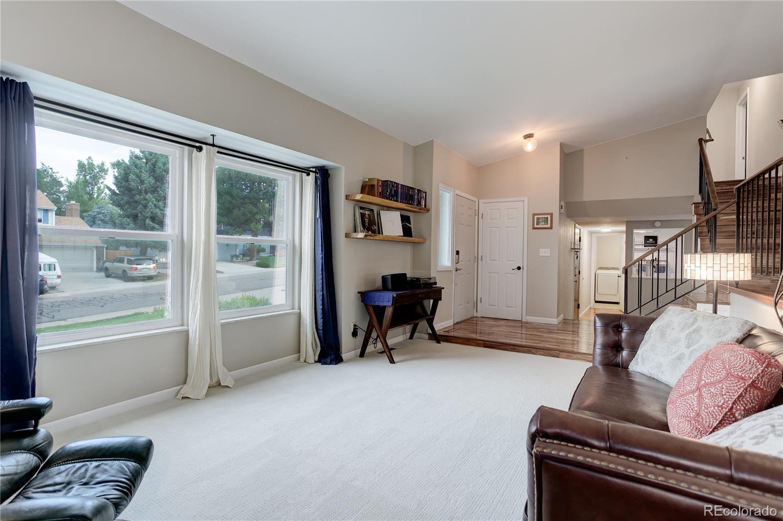 MLS Image #3 for 7922 s marion circle,centennial, Colorado