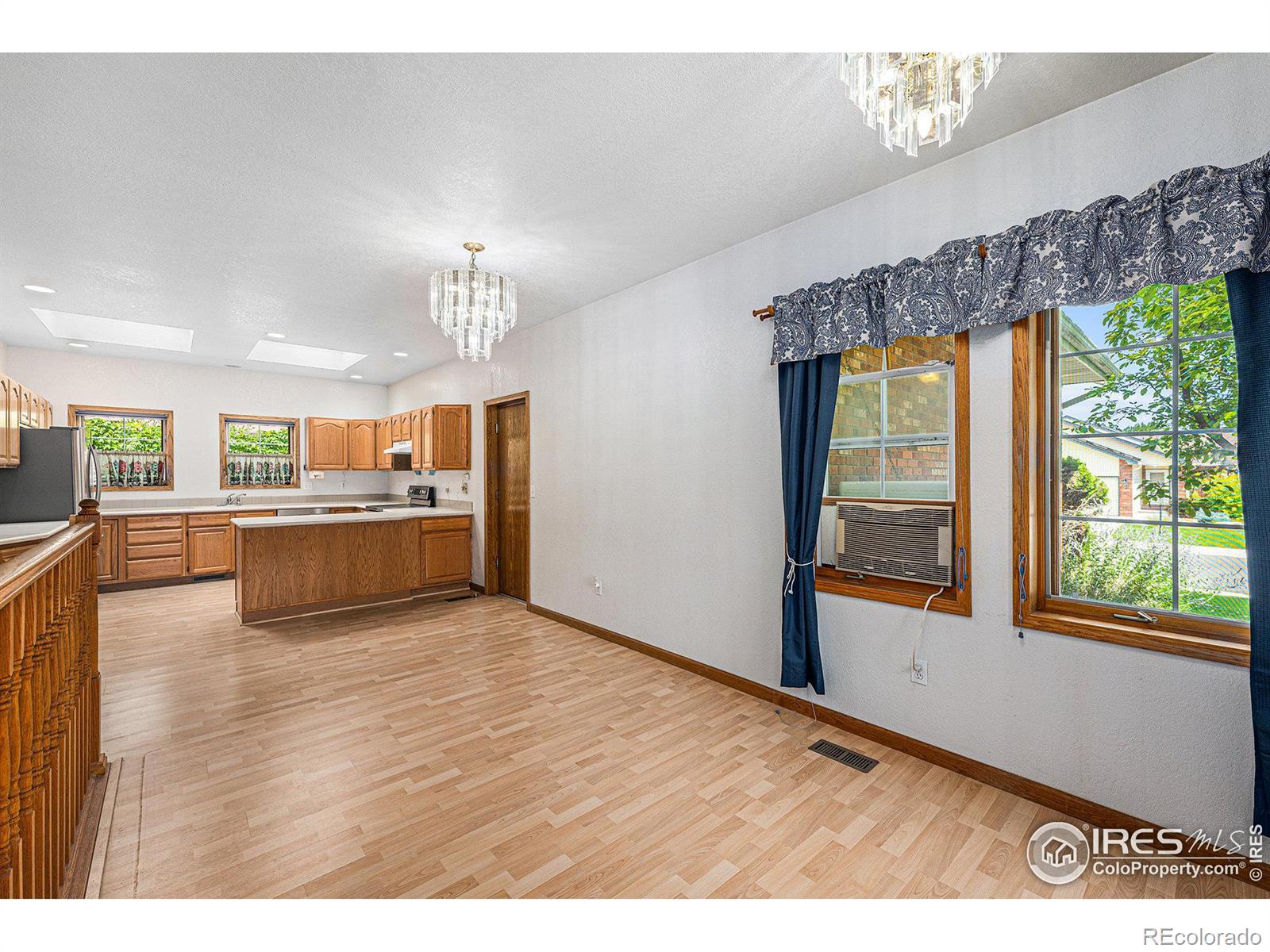 MLS Image #4 for 813  alexandria drive,loveland, Colorado