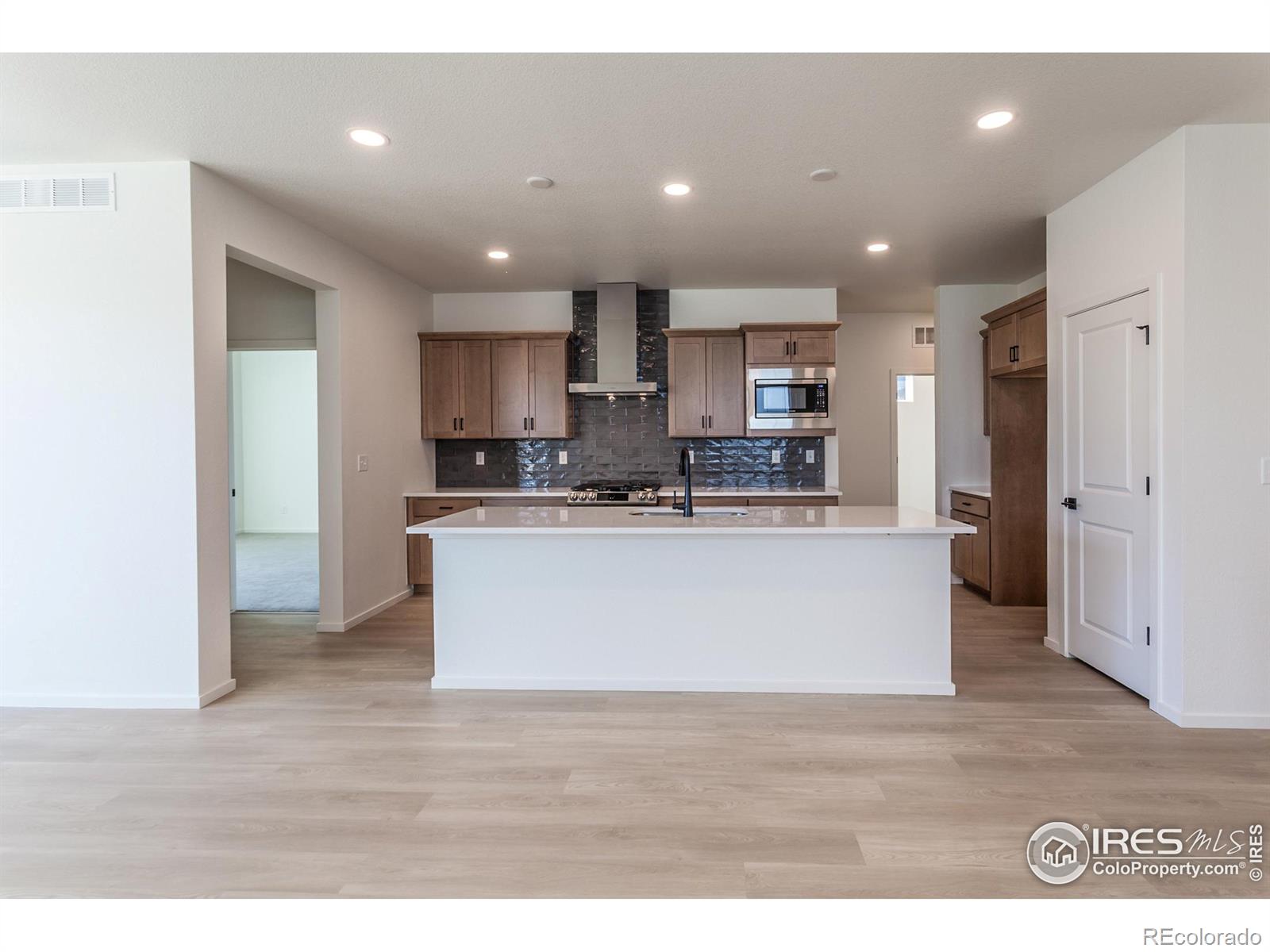 MLS Image #12 for 5314  blainville street,timnath, Colorado
