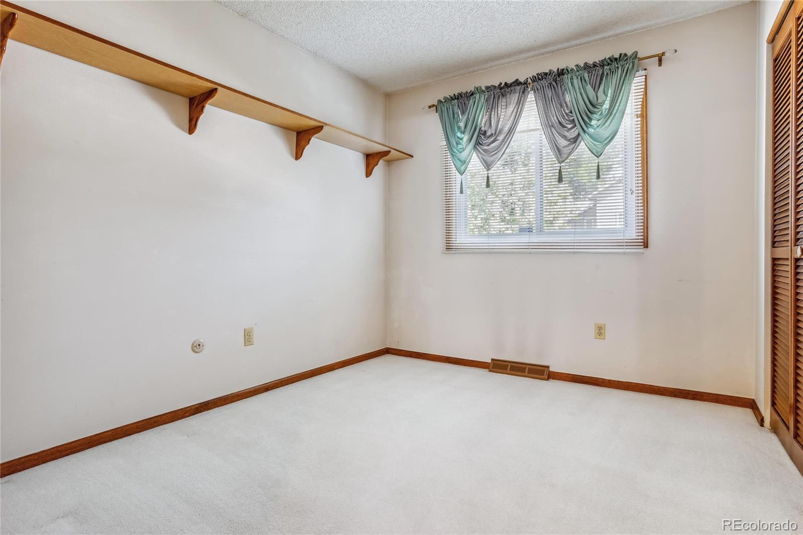 MLS Image #11 for 3176 e phillips drive,centennial, Colorado