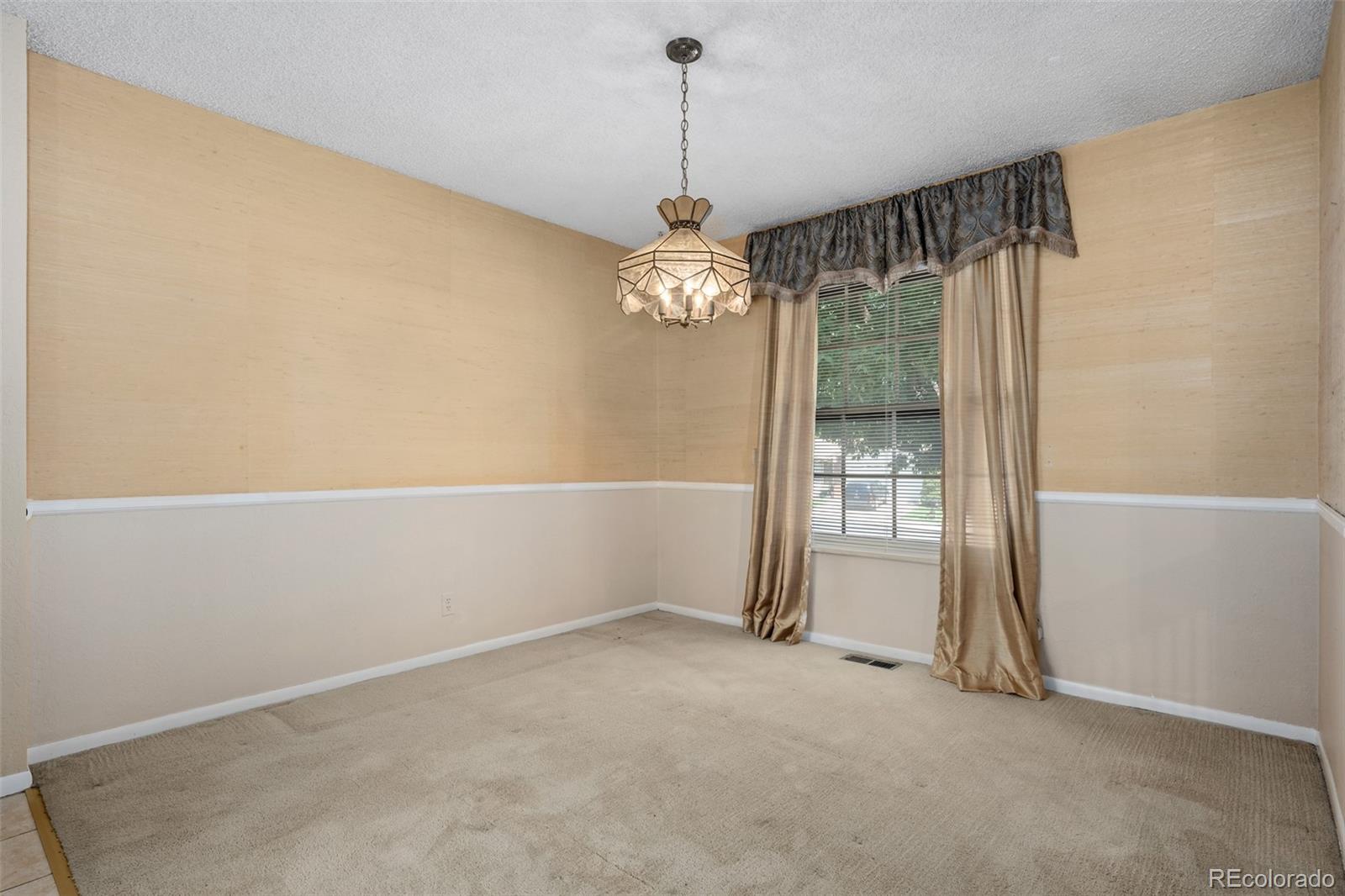 MLS Image #14 for 15532 e kenyon avenue,aurora, Colorado