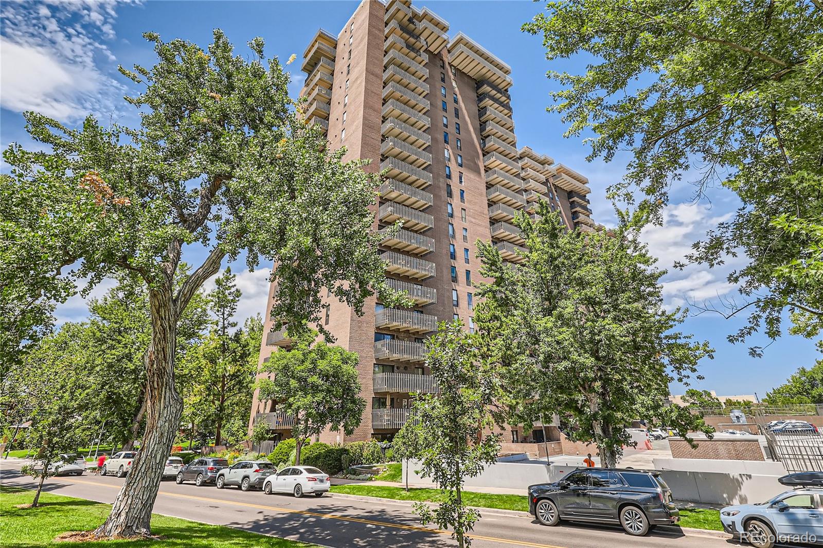 MLS Image #23 for 480 s marion parkway,denver, Colorado