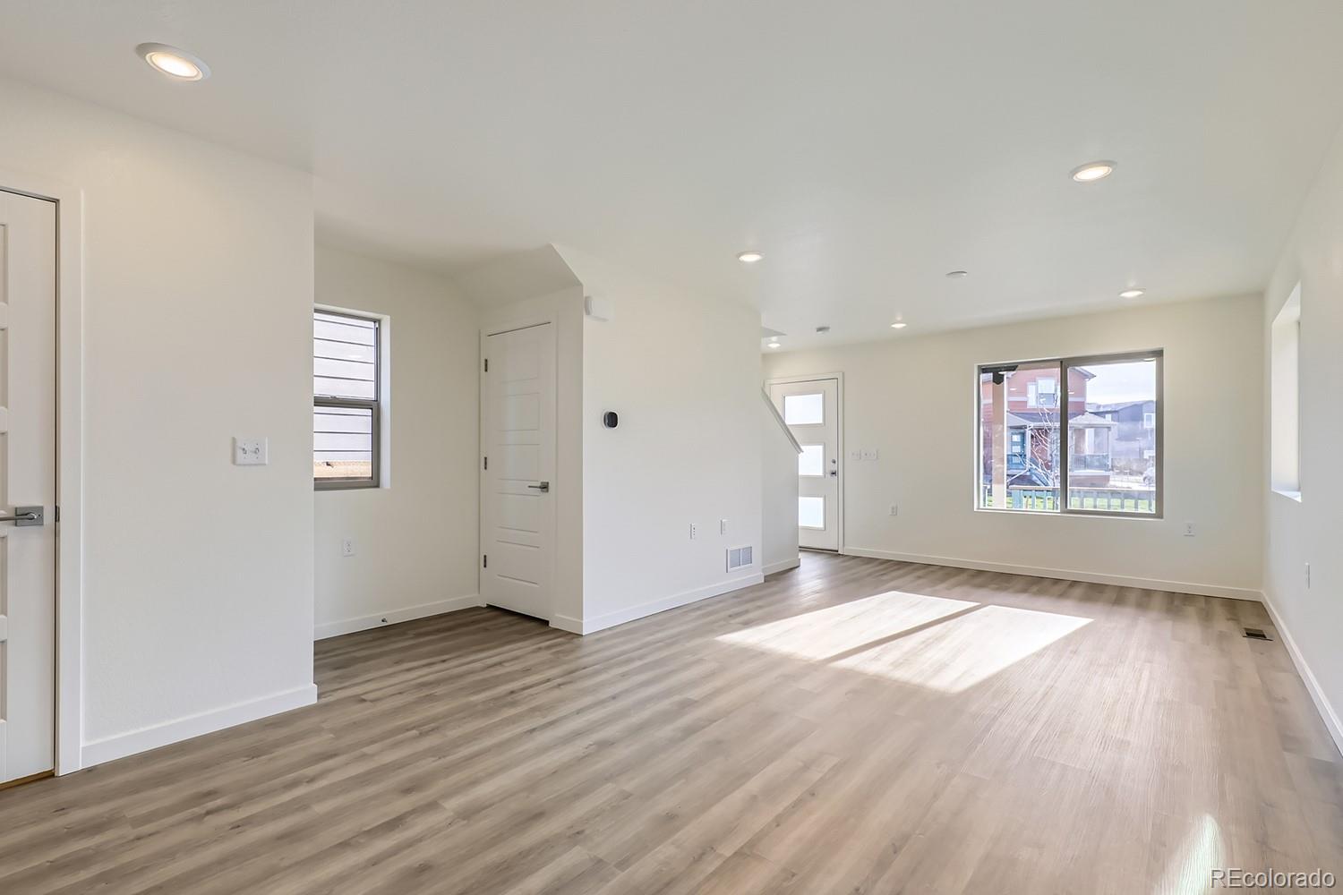 MLS Image #19 for 10231 e 62nd place,denver, Colorado