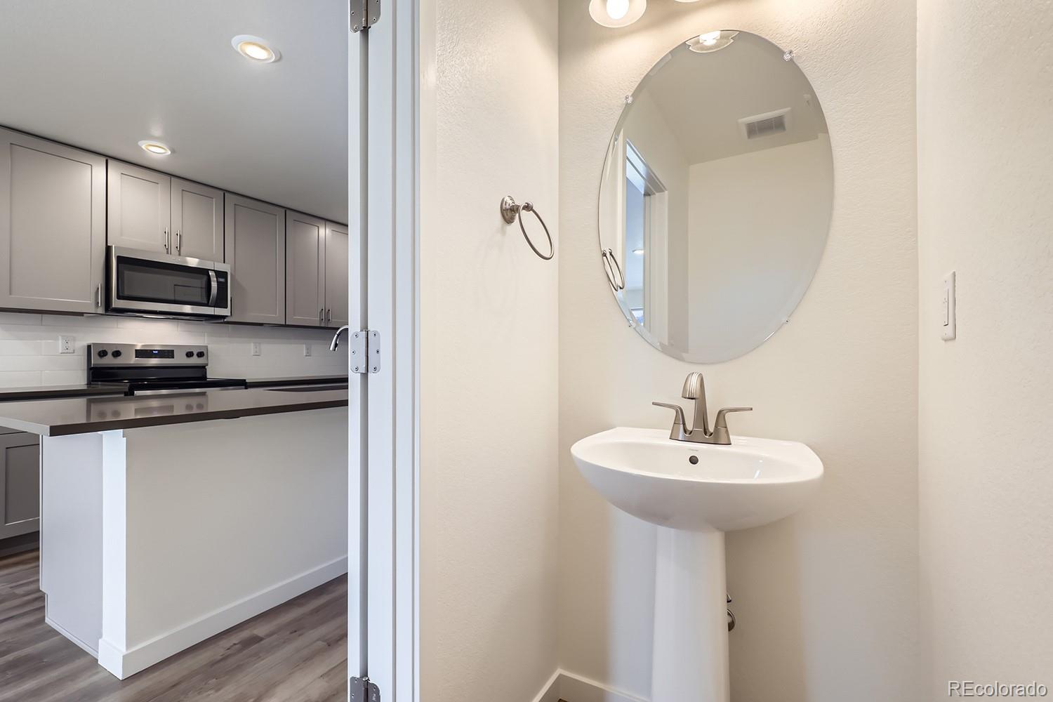 MLS Image #27 for 10231 e 62nd place,denver, Colorado