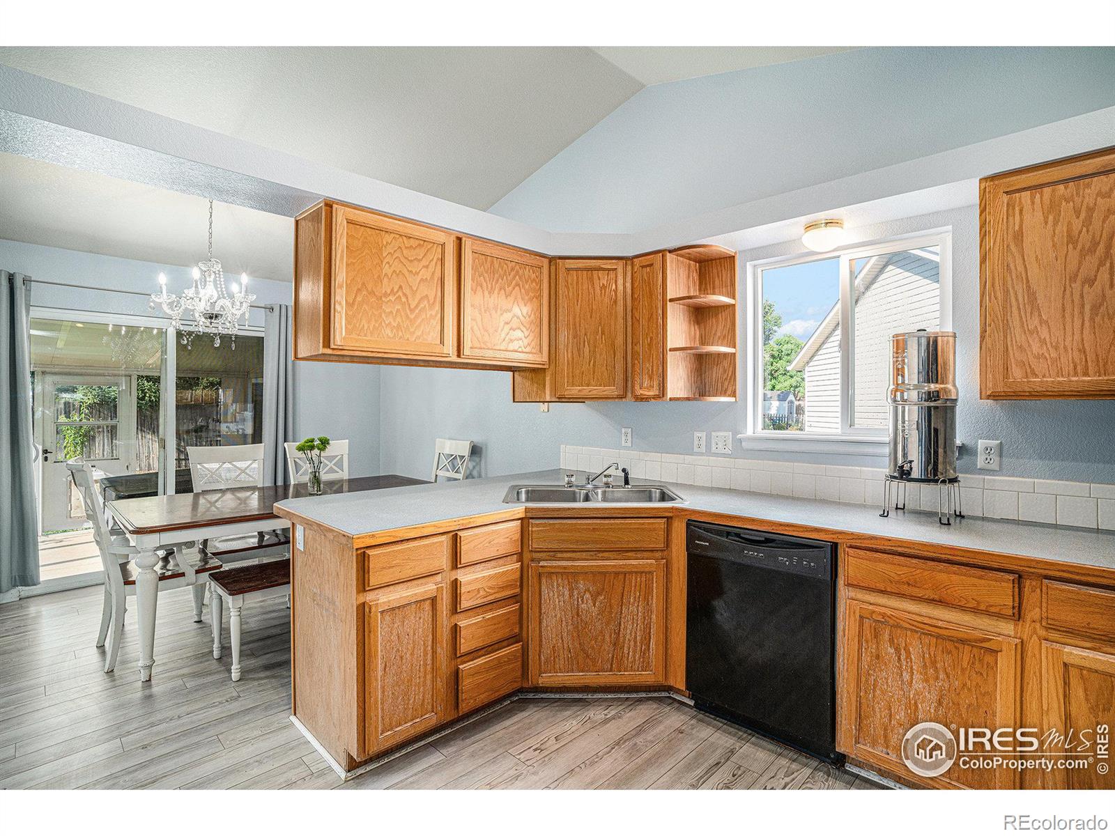 MLS Image #7 for 1368  keywood court,windsor, Colorado