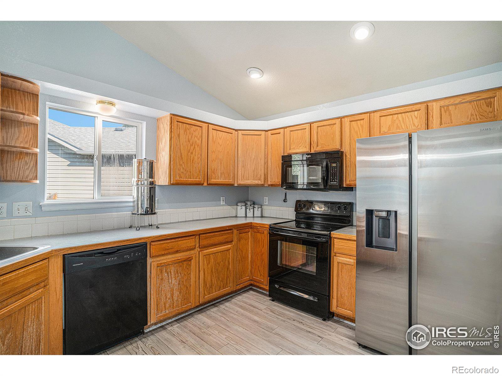 MLS Image #8 for 1368  keywood court,windsor, Colorado