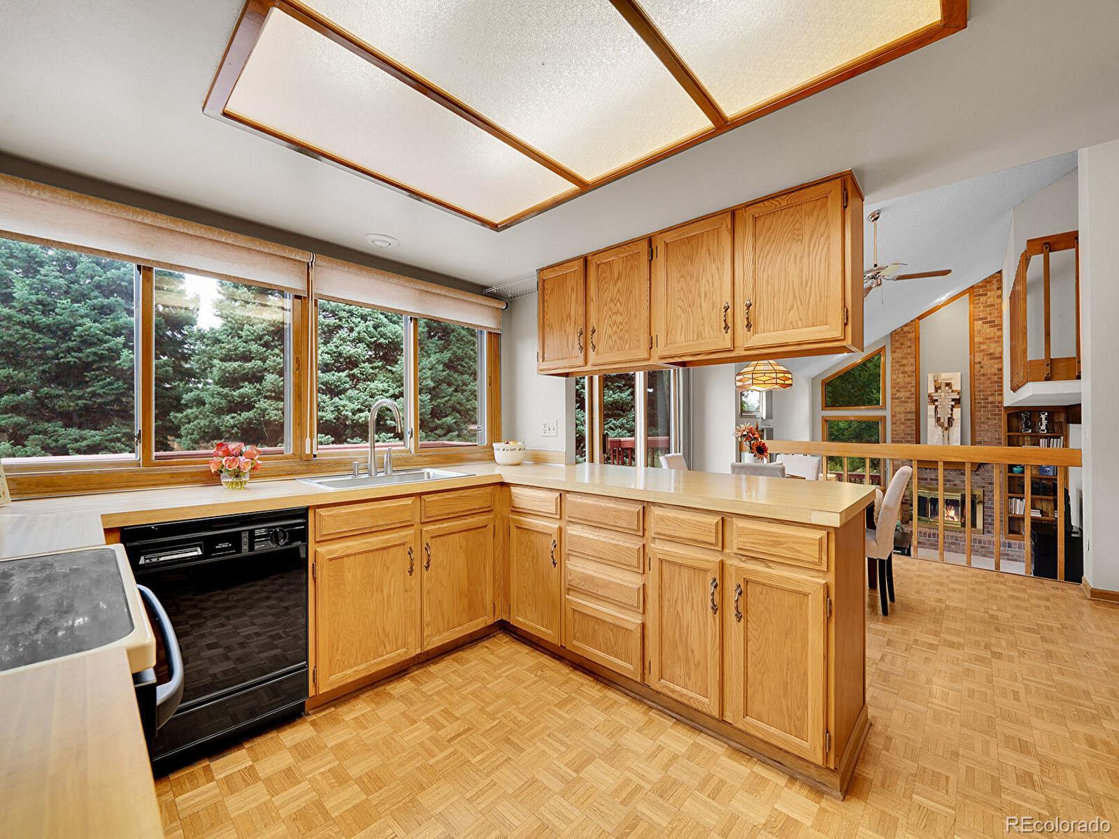 MLS Image #12 for 7705 s madison circle,centennial, Colorado