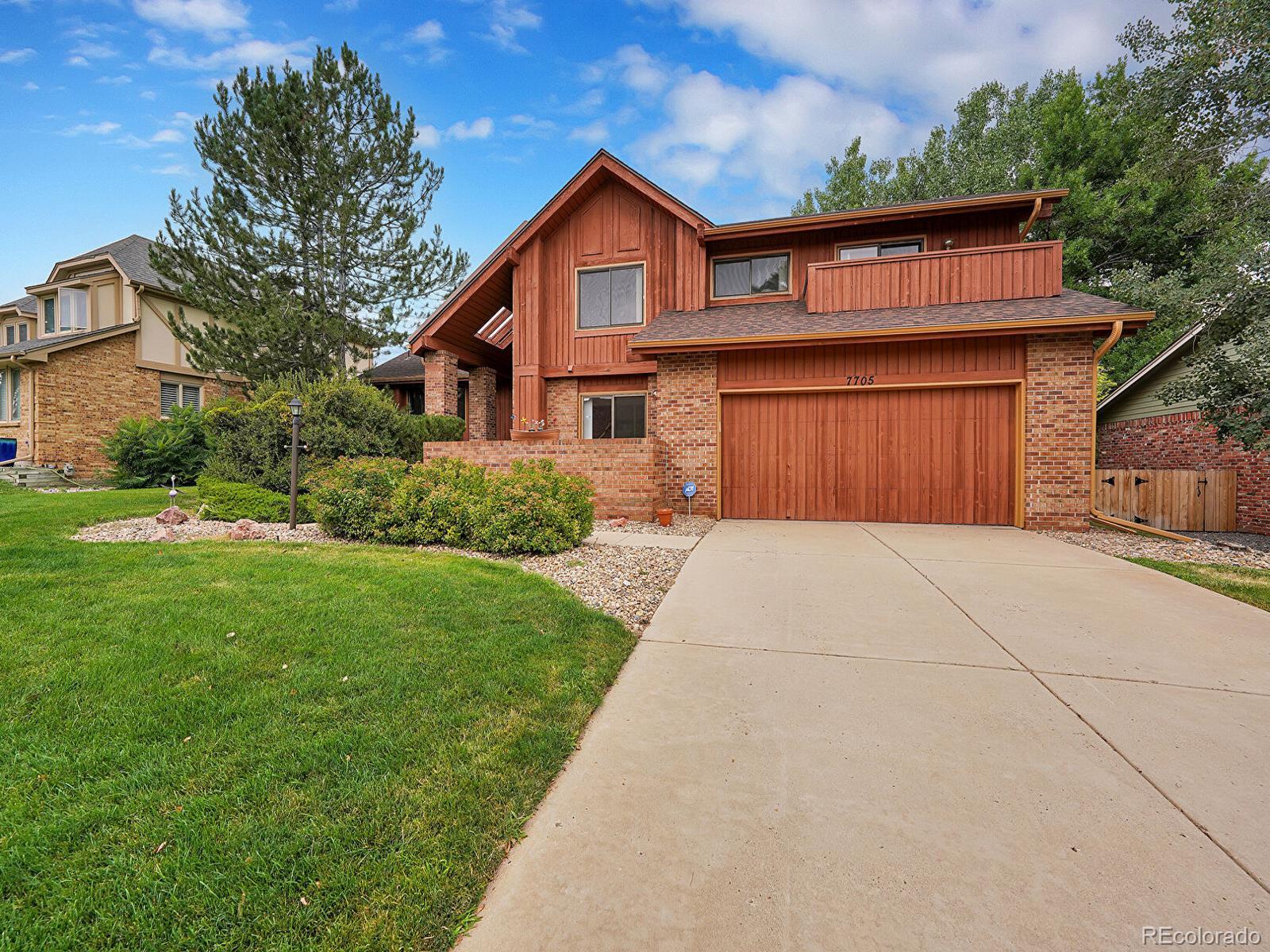 MLS Image #3 for 7705 s madison circle,centennial, Colorado