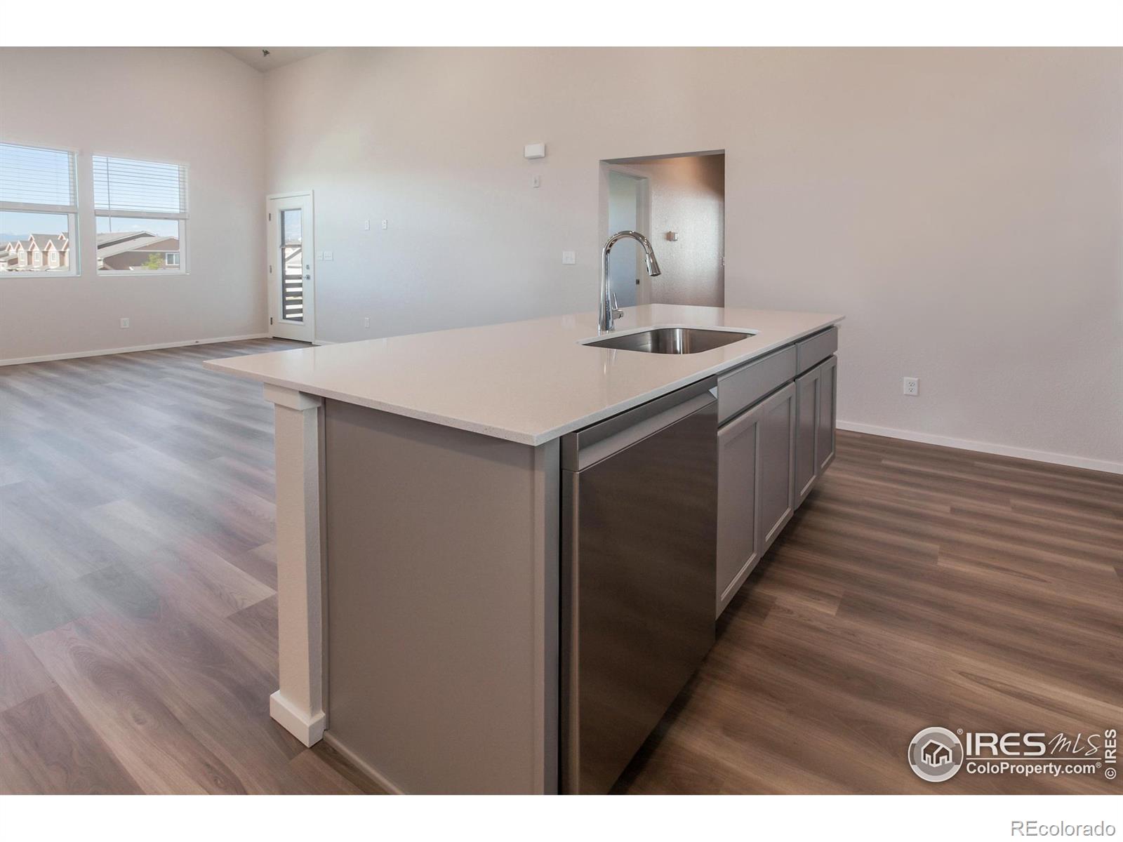 MLS Image #11 for 2120  falling leaf drive,windsor, Colorado