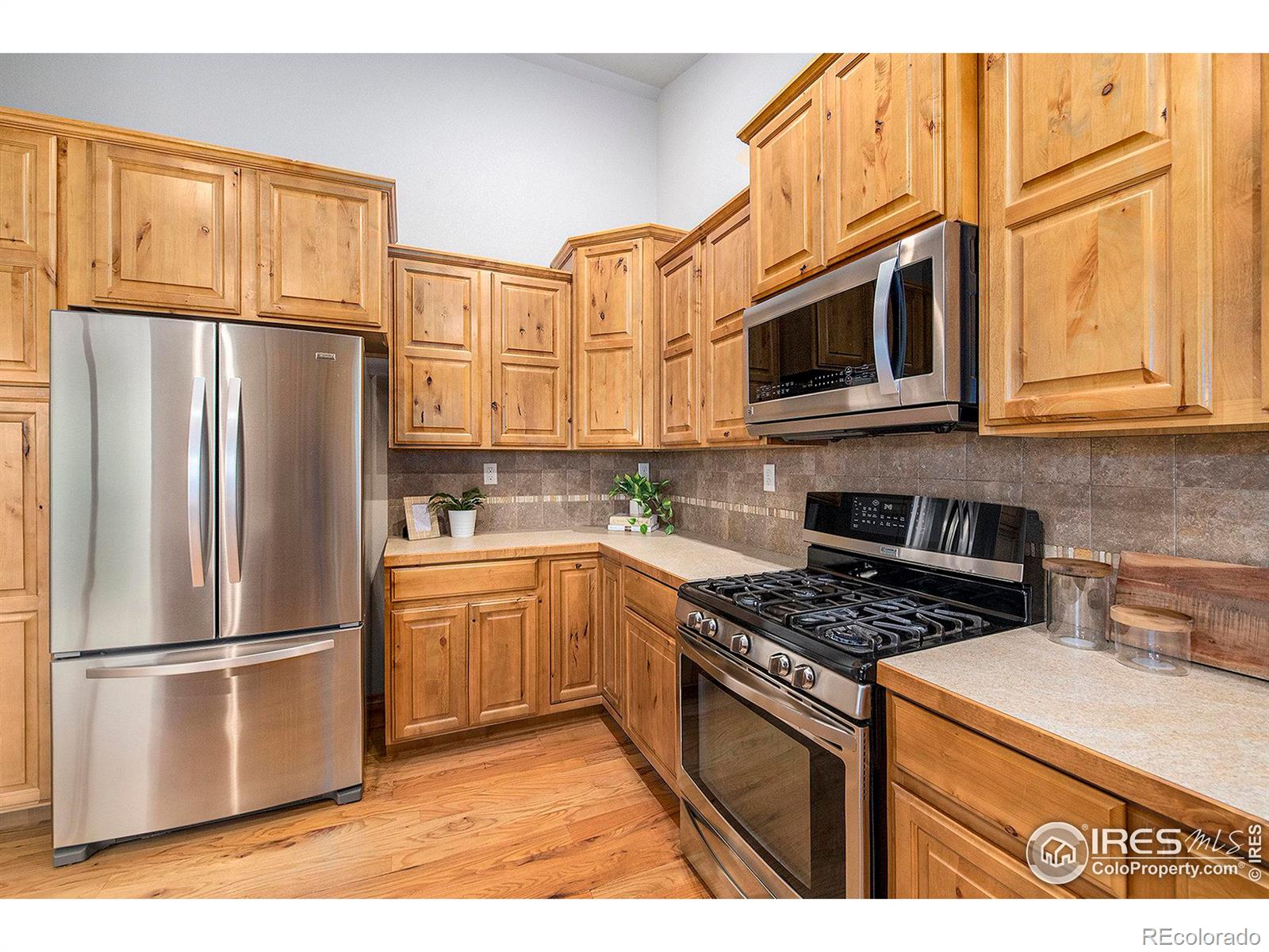 MLS Image #6 for 3450  iron horse way,wellington, Colorado