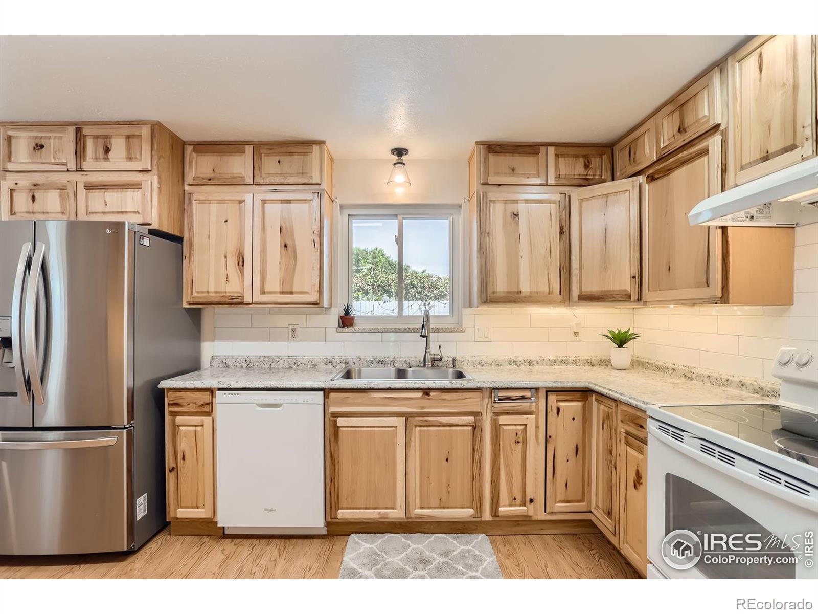 MLS Image #10 for 1348  mount evans drive,longmont, Colorado