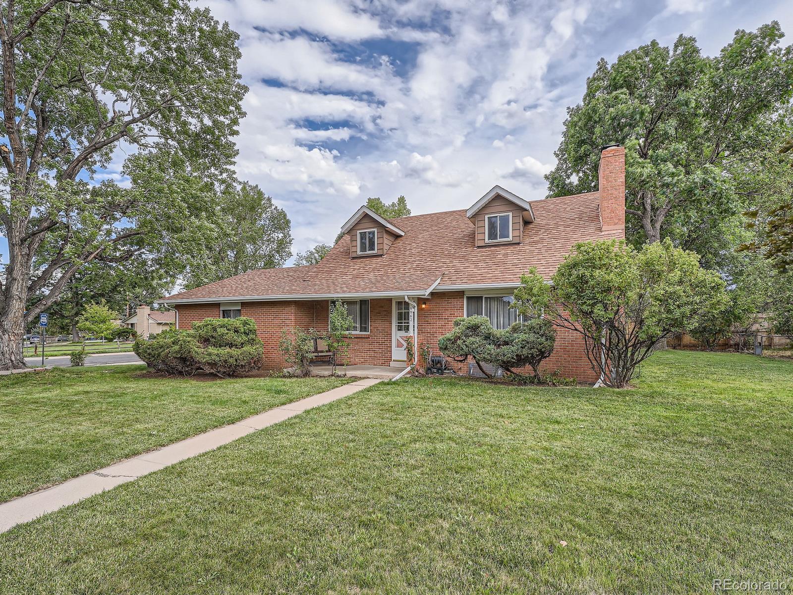 CMA Image for 9749  sierra drive,Arvada, Colorado