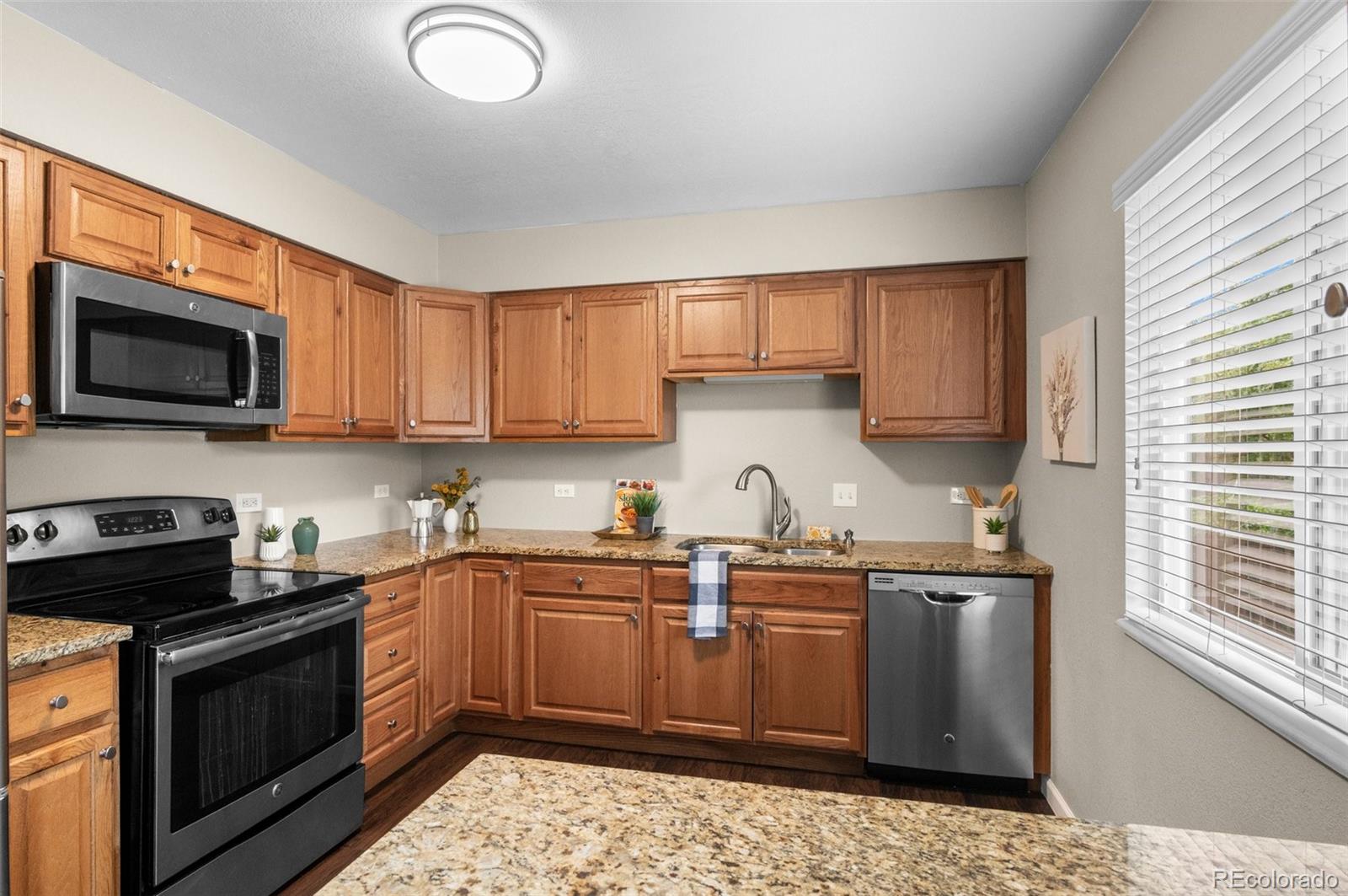 MLS Image #13 for 12292 e iowa drive,aurora, Colorado