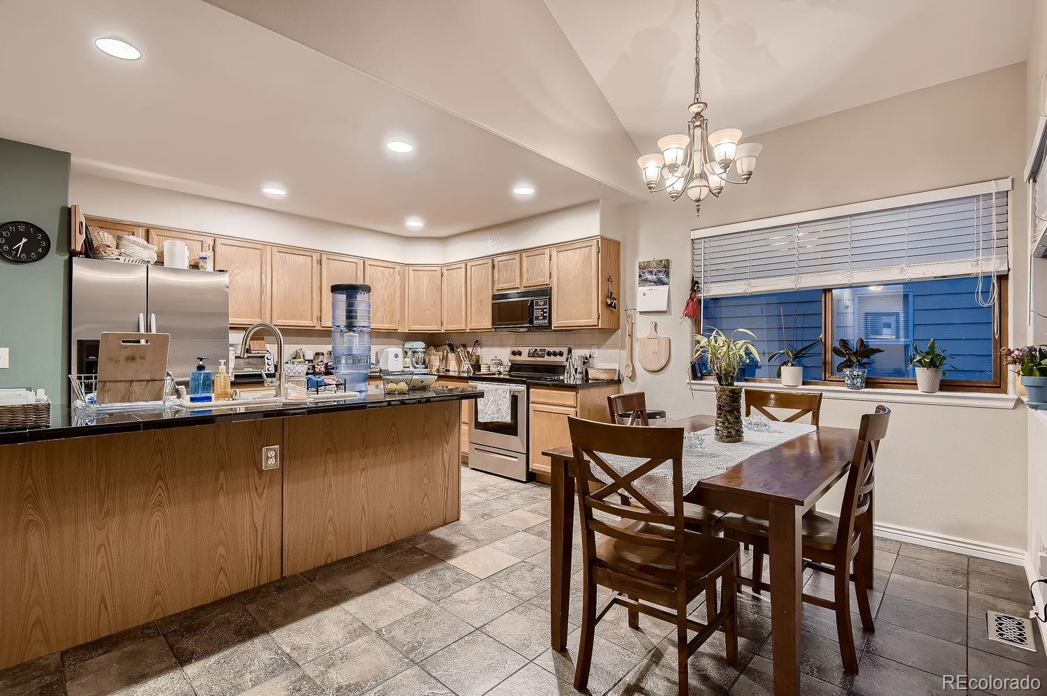 MLS Image #10 for 4005 s sable way,aurora, Colorado