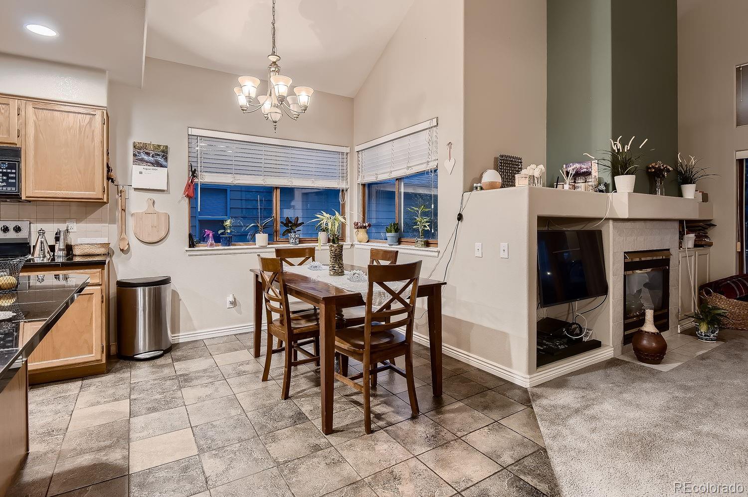 MLS Image #9 for 4005 s sable way,aurora, Colorado