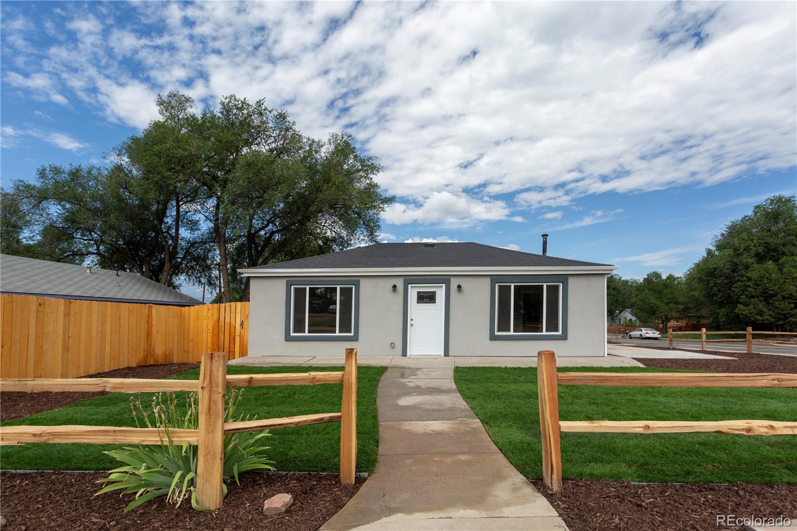 MLS Image #2 for 628  yuma street,colorado springs, Colorado