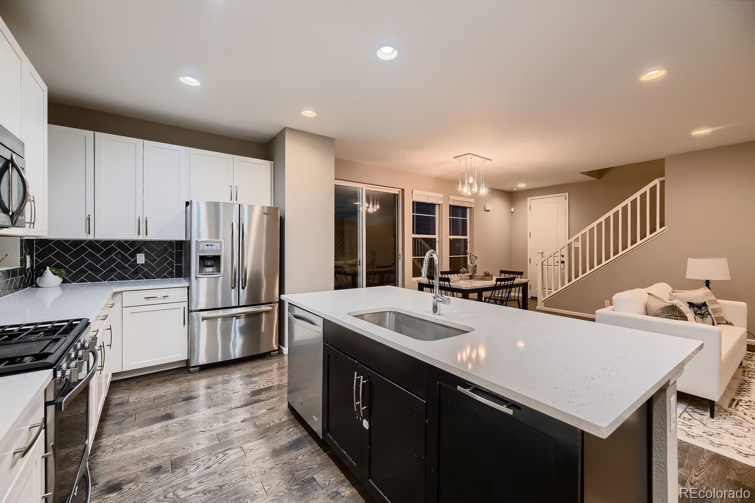 MLS Image #8 for 7936 e 53rd drive,denver, Colorado