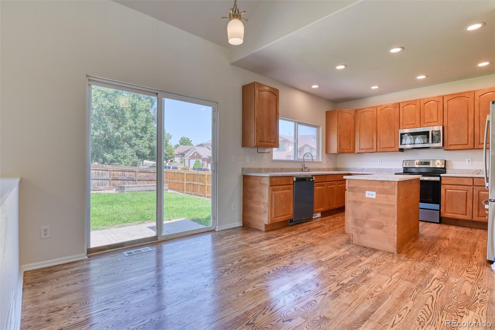 MLS Image #12 for 6907  hillock drive,colorado springs, Colorado