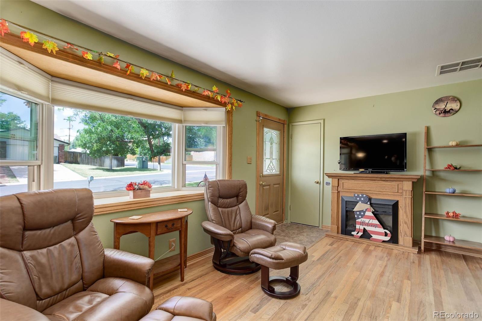 MLS Image #25 for 1000 s flower street,lakewood, Colorado