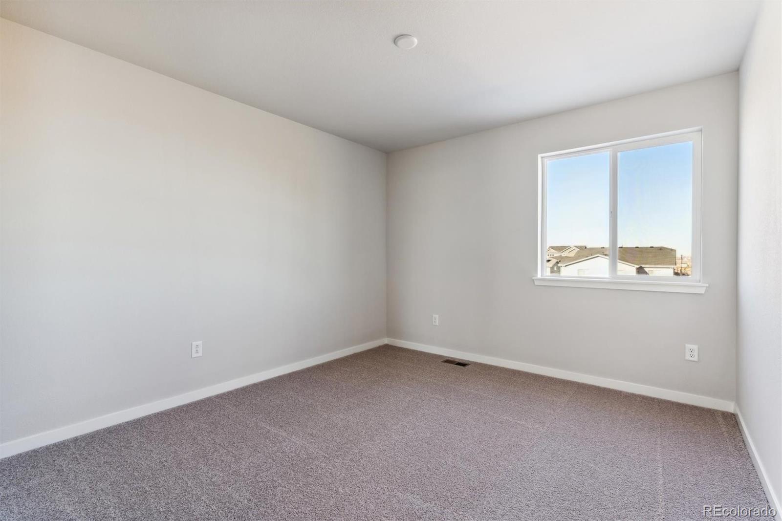 MLS Image #16 for 5891  red barn avenue,mead, Colorado