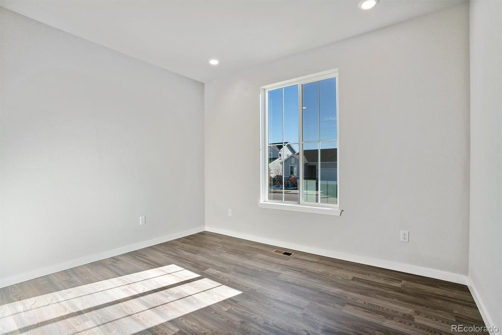 MLS Image #4 for 5891  red barn avenue,mead, Colorado