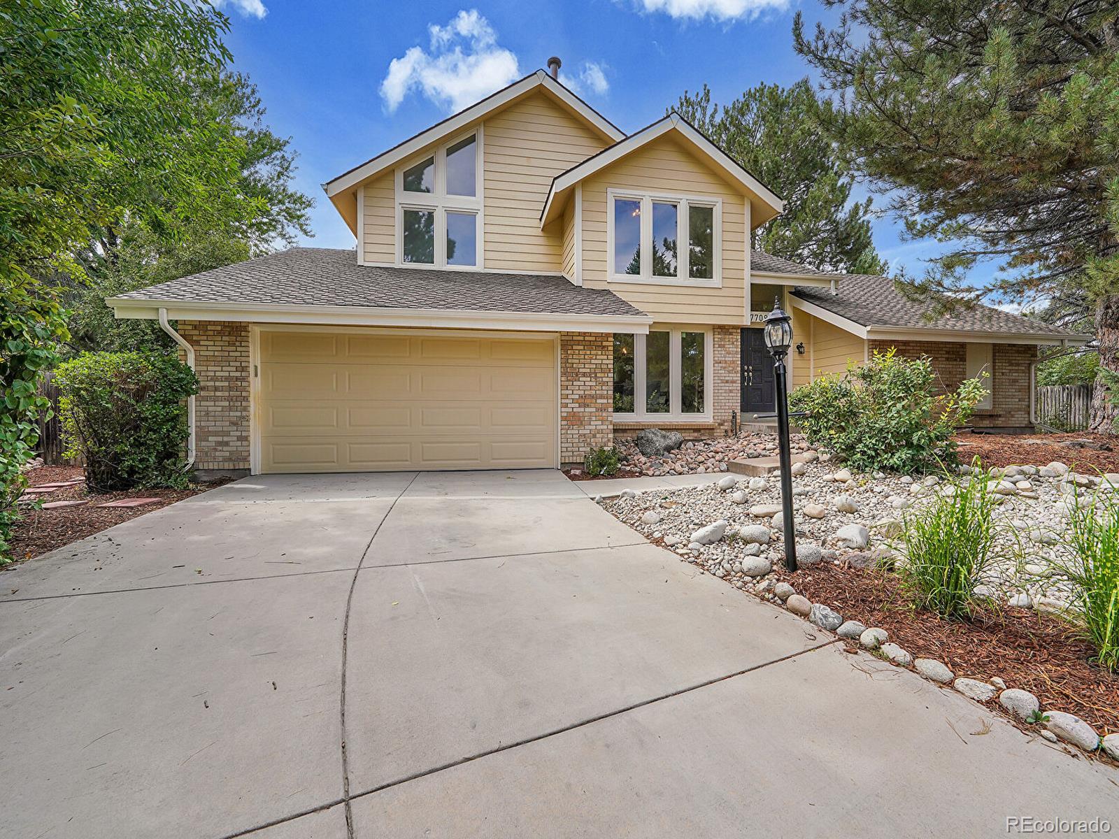 MLS Image #2 for 7709 s glencoe way,centennial, Colorado