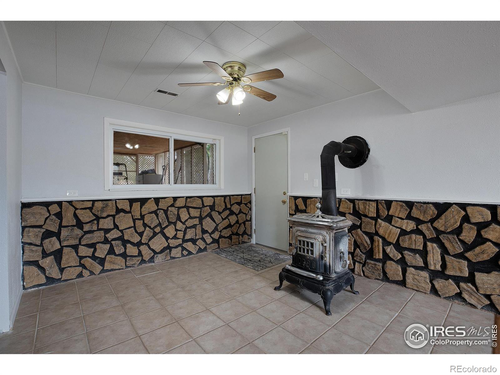 MLS Image #18 for 434  florence court,firestone, Colorado