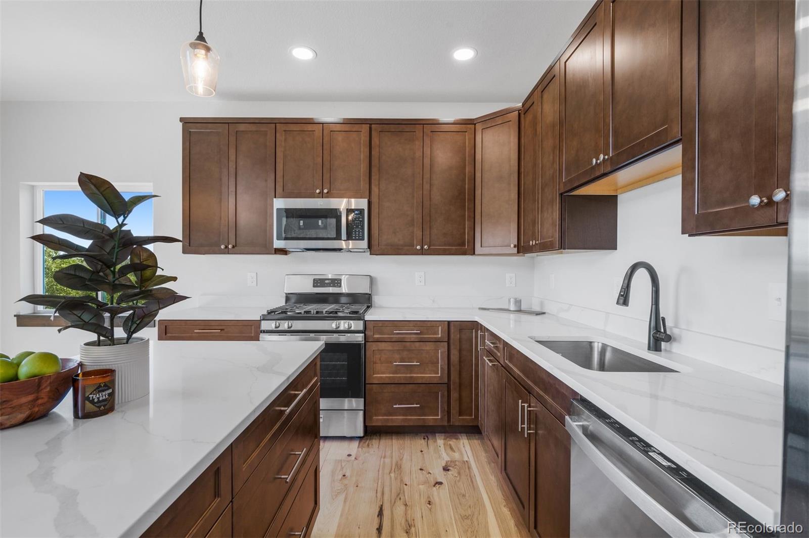MLS Image #2 for 1378  kiowa street,como, Colorado
