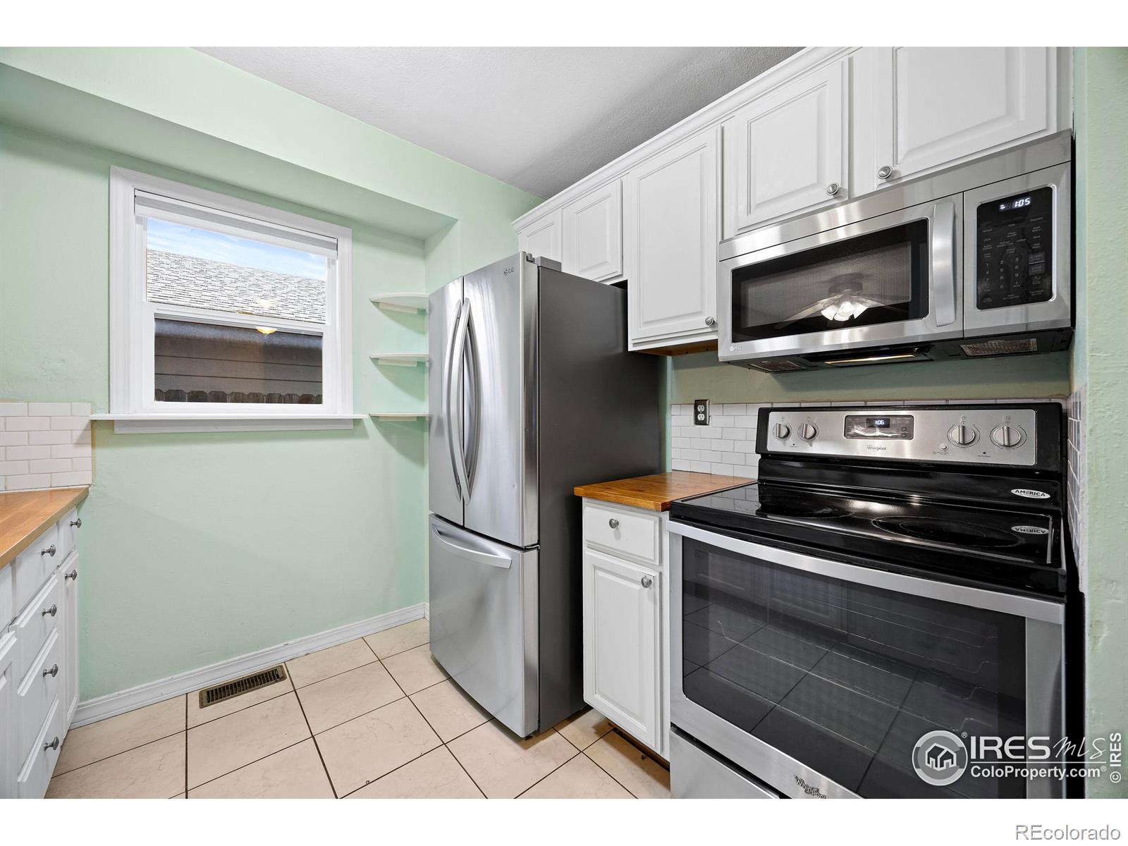 MLS Image #9 for 3701  dalton drive,fort collins, Colorado