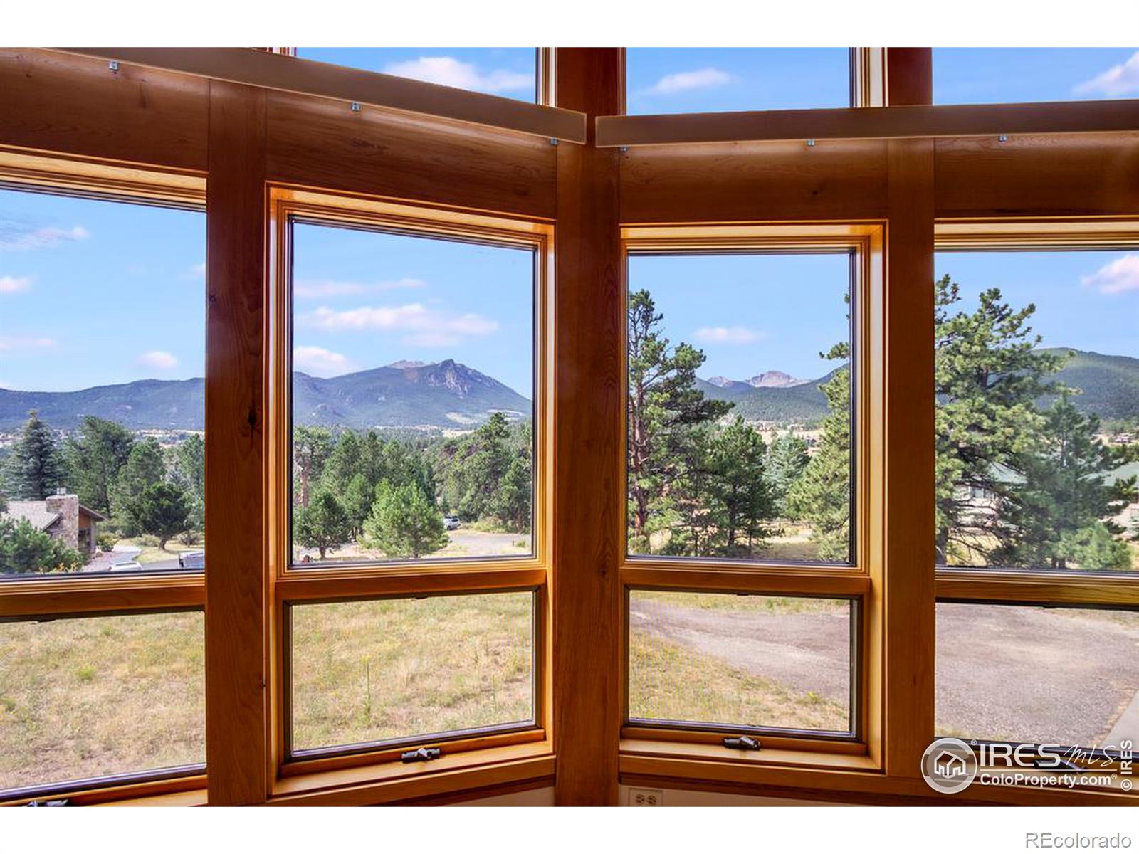 CMA Image for 407  Steele Court,Estes Park, Colorado