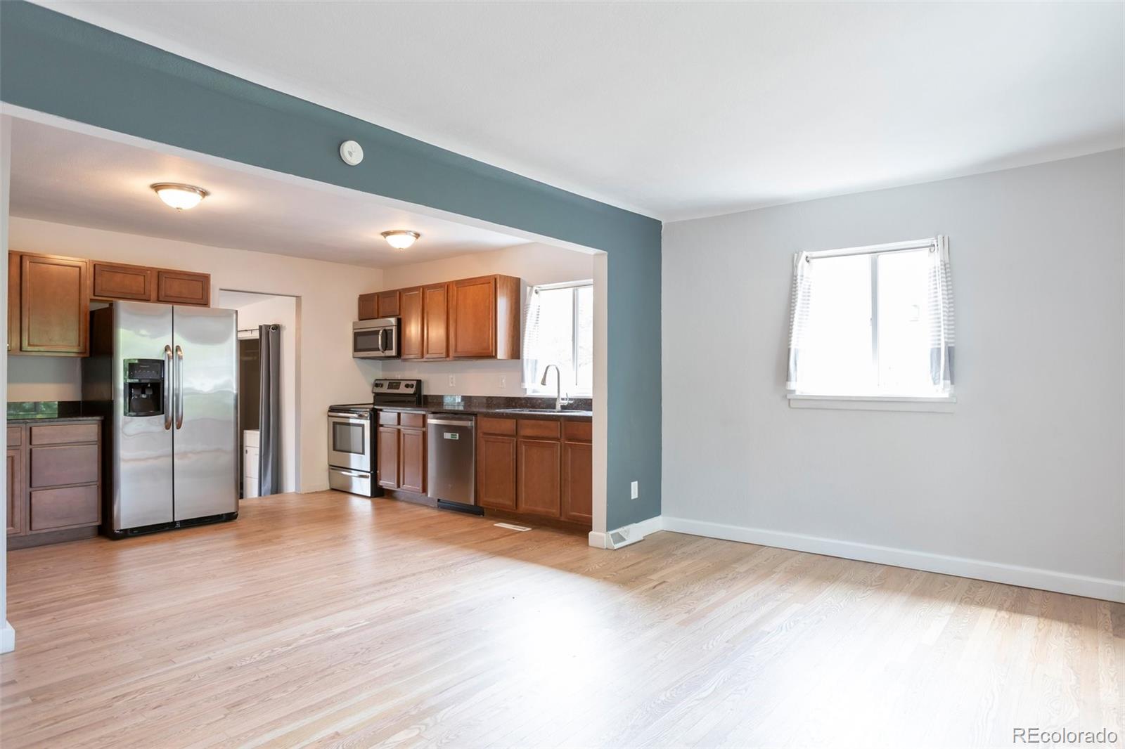 MLS Image #2 for 1270  syracuse street,denver, Colorado