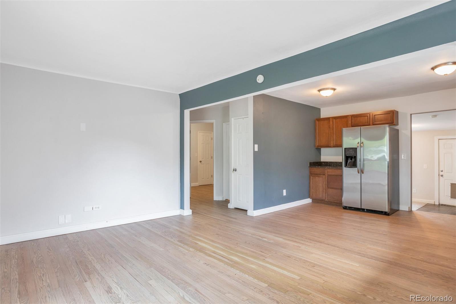 MLS Image #3 for 1270  syracuse street,denver, Colorado