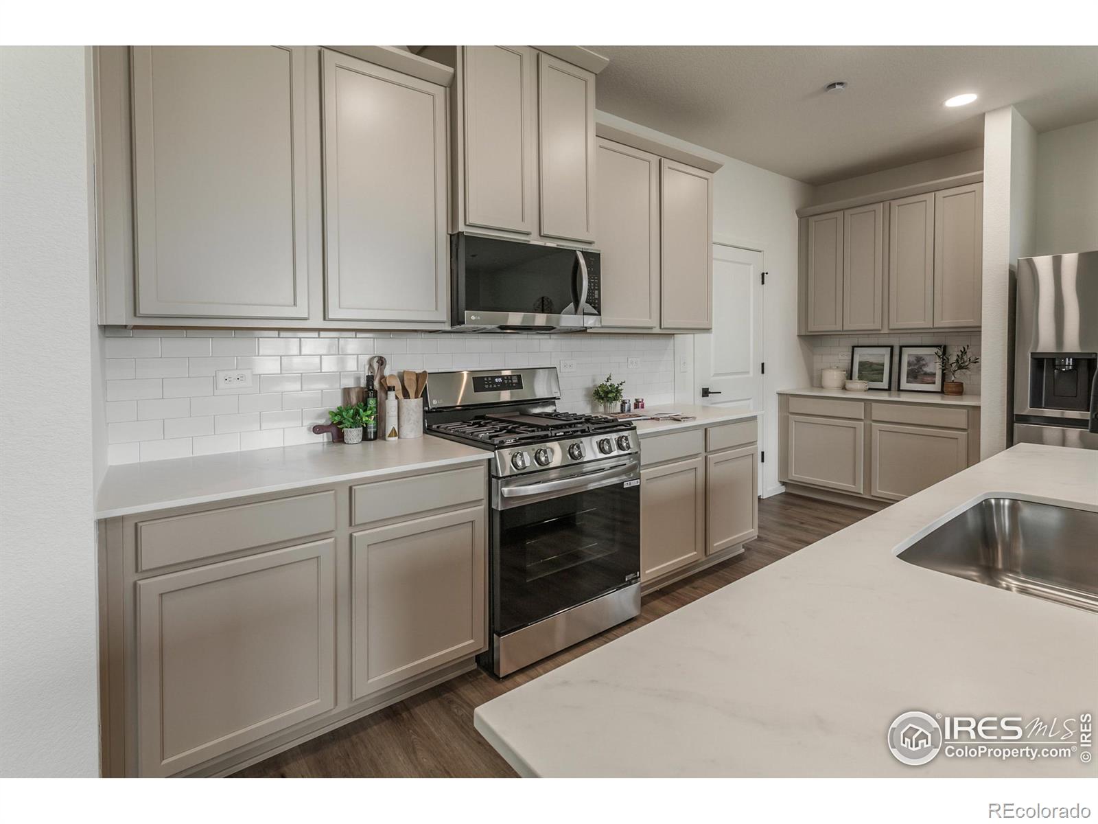 MLS Image #11 for 3142  robud farms drive,fort collins, Colorado