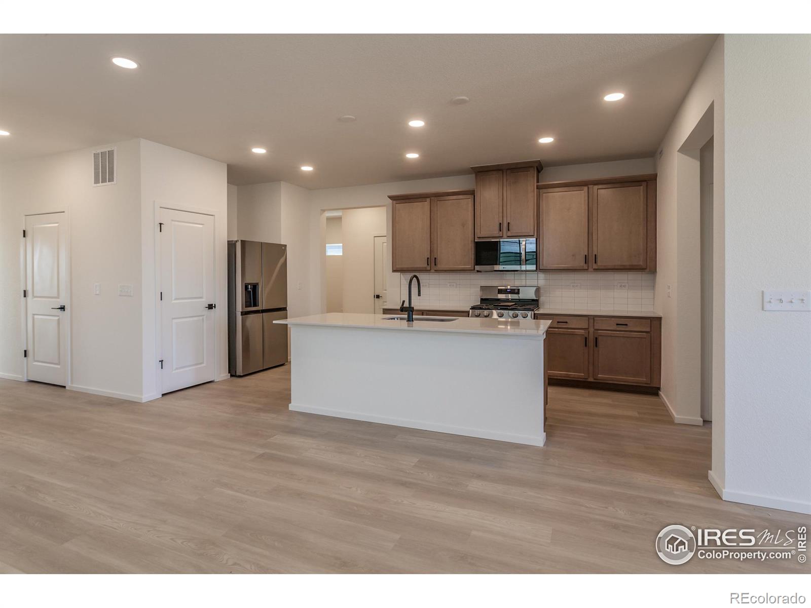 MLS Image #15 for 3154  robud farms drive,fort collins, Colorado